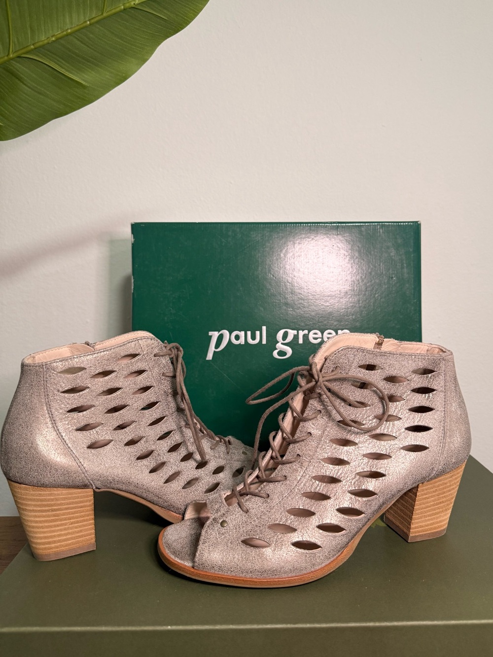Paul Green Bali Leather Lace-Up Cutout Bootie Sandals | Size 6.5